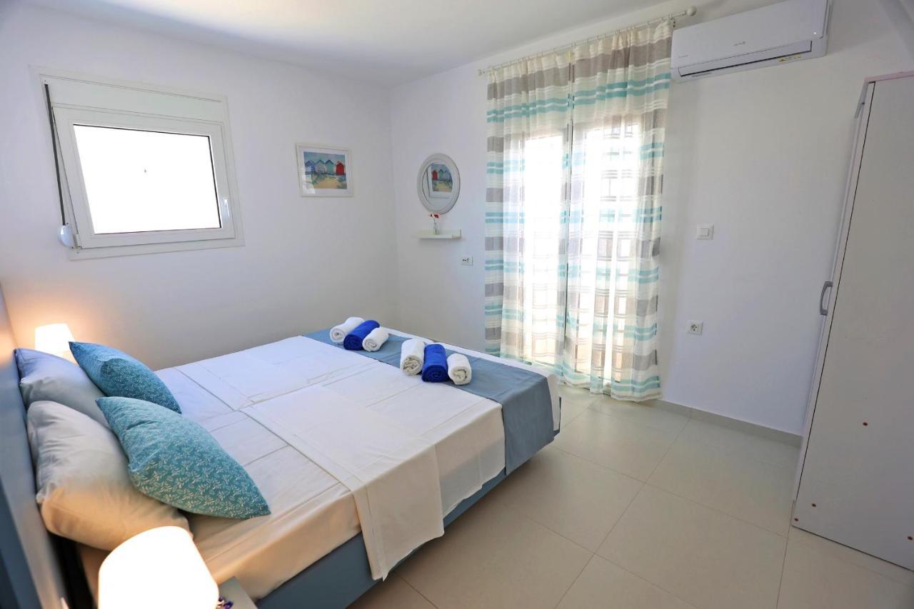 Xenos Villa 6 With A Private Pool Near The Sea Tigaki Esterno foto